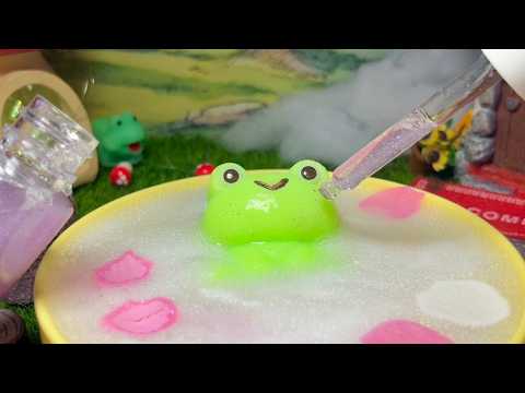 ASMR 🐸 🫧 Mochi Squishy Frog Spa & Skin Care (Rain Sounds)