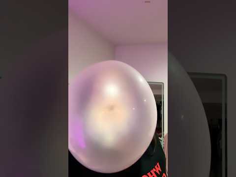 BUBBLE GUM ASMR | blowing a bubble gum popping sounds #asmr #bubblegum