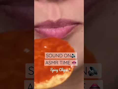 ASMR SATISFYING SOUNDS EATING CHIPS #shorts #asmr #asmrsounds #asmreating #lips #asmrfood #foodasmr