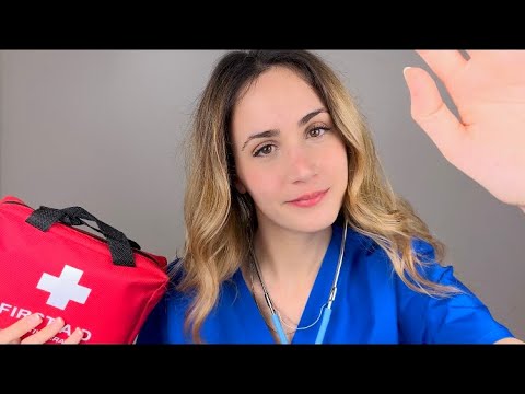 Infermiera si prende cura di te 👩‍⚕️ | ASMR ITA | Nurse Roleplay 🩹