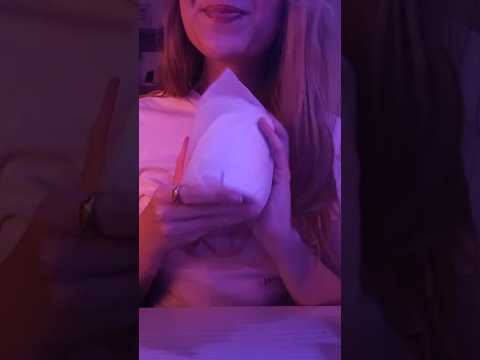 ASMR ✧ Unboxing de un regalo sorpresa 🎁 #shorts