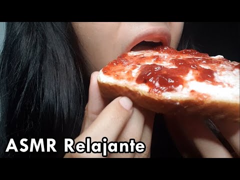 ASMR COMIENDO PAN con Queso crema y Mermelada 🍞| ASMR Casero | ASMR en Español | ASMR susurrando