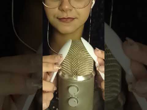 ASMR Colher no microfone