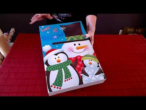 ASMR | Gift Wrapping Christmas 2019 (Whisper)