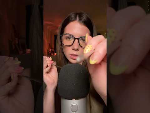 Scratching your face ASMR #asmr #relax #tingles #sleep #triggersforsleep
