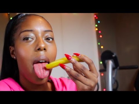 ASMR | EATING CRUNCHY PICKLES