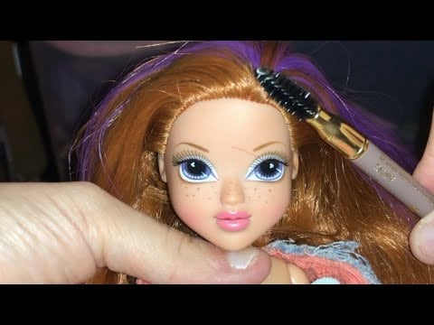ASMR brushing barbies hair