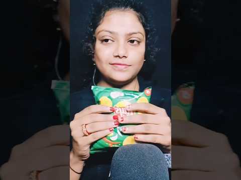ASMR Chips Eating 😋#asmr #asmrshraboni #shorts