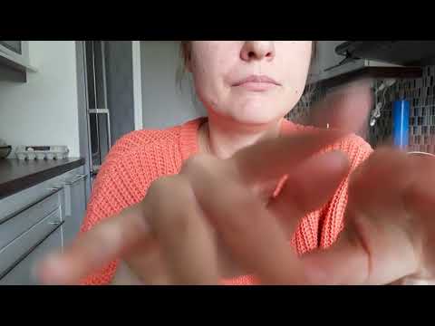 Simple ASMR- Soft mouth sounds