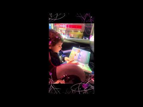 asmr book page turning no talking Tristen is Reading 📖 