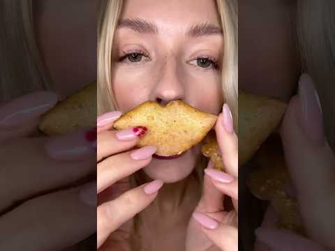 Gingerbread cookies tasting party. 😁✨🎄🥰🥂 #christmas #cookies #gingerbread #asmr