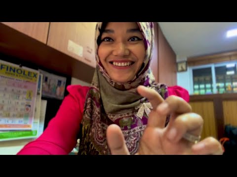 ASMR whisper - chaotic aggressive touching the camera (Bahasa)