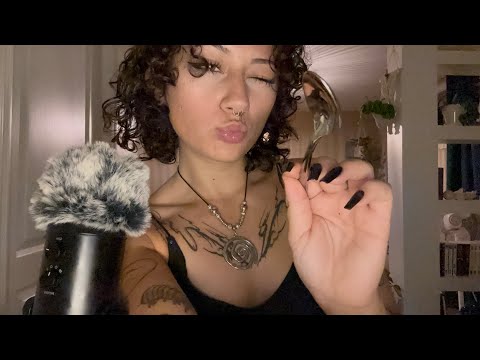 ASMR| eating your bad thoughts 💭🫦