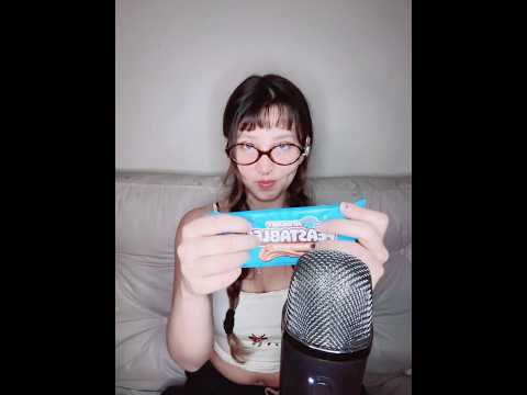 Probando el chocolate de #mrbeast #asmr