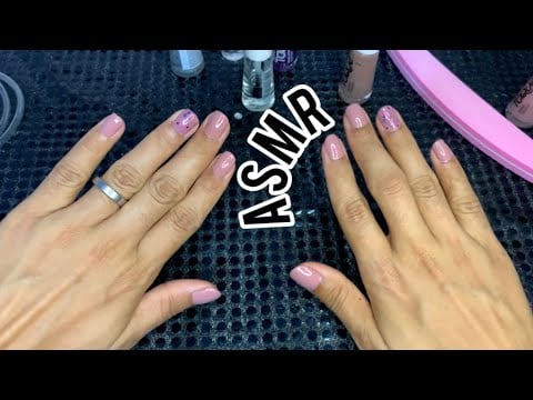 ASMR PINTANDO AS UNHAS.