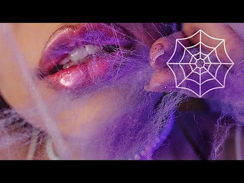 ASMR REMOVE SPIDERWEB( EAR TO EAR TINGLES)