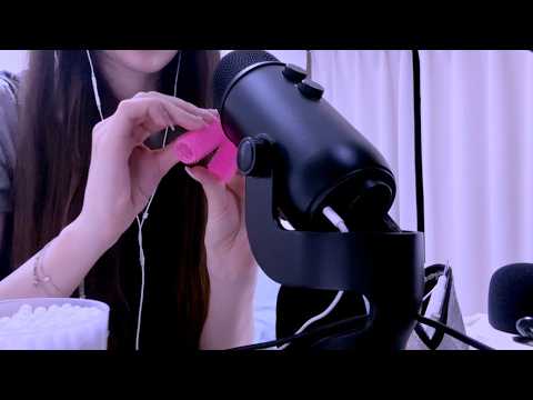 ASMR ✩₊˚.⋆ fast & intense trigger assortment ₊˚ ✩ ｡˚ ☽ fairly quick cuts :)