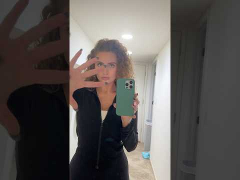 Mirror tapping, phone case tapping ASMR #visualtingle #asmrvideos #triggersforsleep #asmrtriggers
