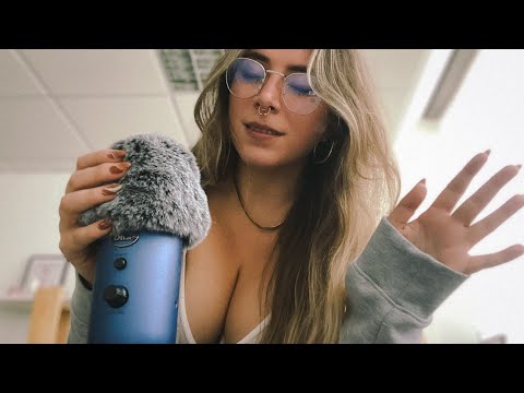 ASMR intense mouth sounds & mic scratching🤤🩵