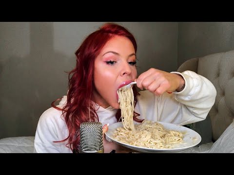 ASMR CREAMY ALFREDO PASTA EATING SHOW * BIG BITES *