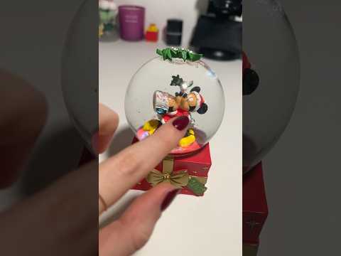 Christmas Cryistal Ball ASMR 🔮🎄 #randomasmr #crystalball #asmr #asmrvideo #shorts #lofi
