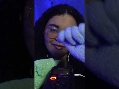 ASMR Luva no microfone e na tela