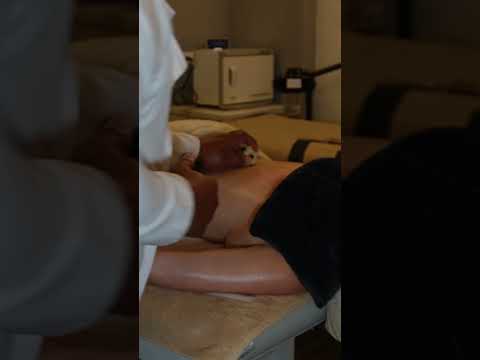 Relajante masaje con bolas chinas en un #spa de #Caracas 🇻🇪 #massage #relax #masaje #short