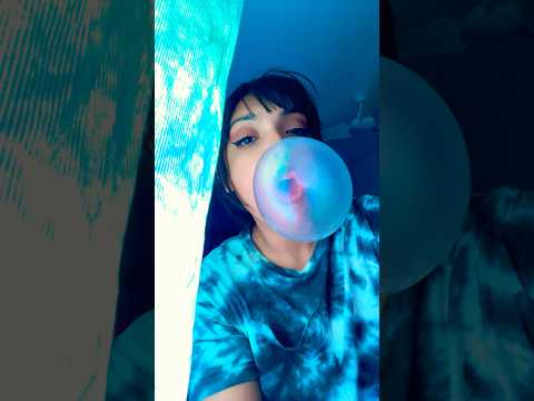 BUBBLE GUM ASMR | blowing bubble chewing sounds #bubblegumblowing #bubblegum