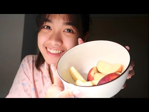 ASMR eating apple sound🍎 เสียงกรอบๆของแอปเปิล หวานเจี๊ยบ