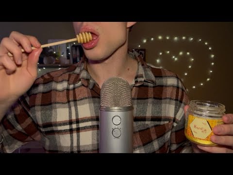 ASMR | Eating Honey with a Wooden Spoon 🍯