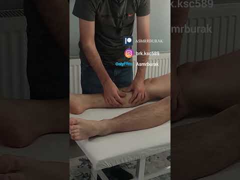 Post-exercise stress-relieving massage techniques for quadriceps #satisfying #relaxing #asmr #shorts