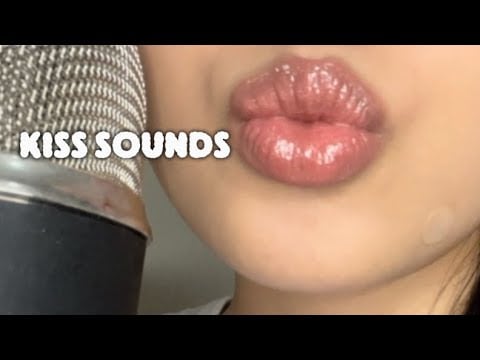 ASMR Kisses (Wet Mouth Sounds)