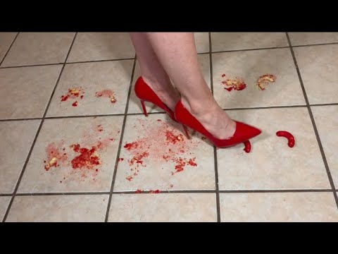 CRUSHING CHEETO PUFFS IN HEELS ASMR *CRUNCHY* (No Talking)