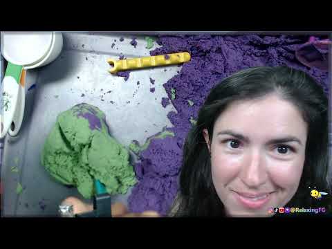 ASMR - Kinetic Sand Cutting