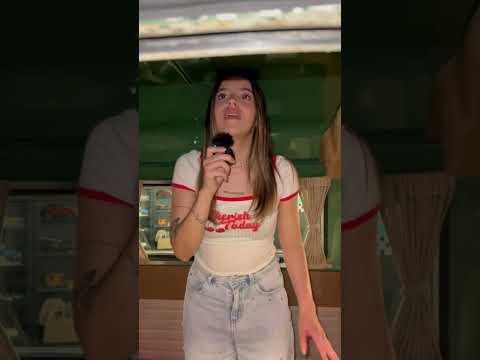 ASMR EM UMA KOMBI MONTADA 🚗