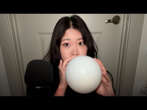 ASMR | blowing balloons 🎈 whispering, tapping and gripping rubber sounds
