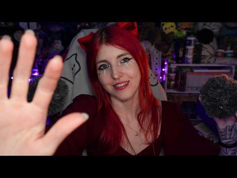 Fuzzy scratches & cozy visuals ASMR