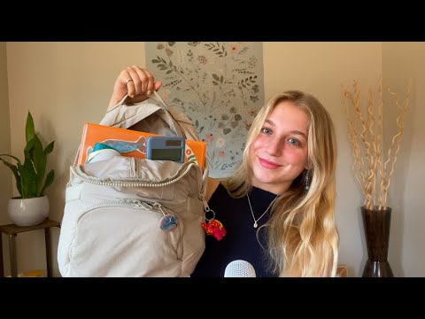 ASMR: What's in My College Bag? 🎒🥰