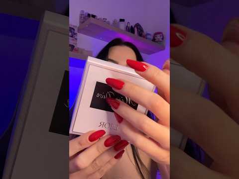 ASMR Perfume Tapping #asmr #perfume #perfumeasmr #asmrglasstapping #asmrsounds