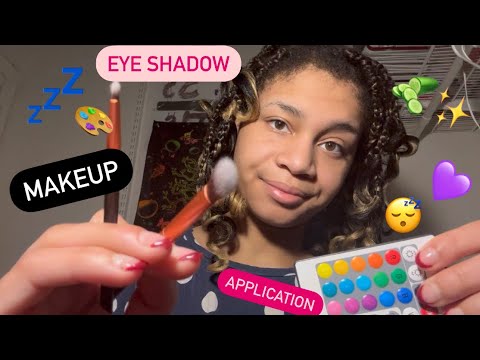 ASMR - Eye Shadow (Lola)