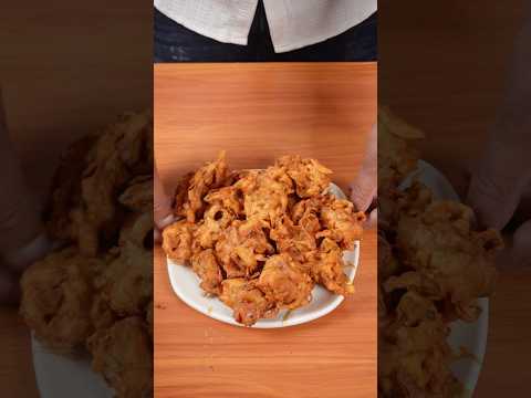 🔥 ASMR Onion Potato Pakora 🧅🥔 | Crispy & Crunchy | Satisfying Frying Sounds #shorts #asmr