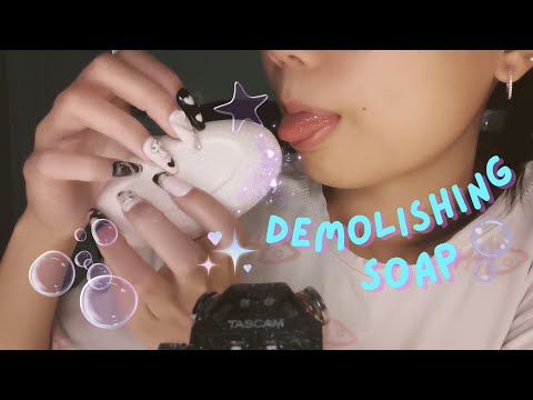asmr | destroying and being destroyed by soap (scratching and tapping )