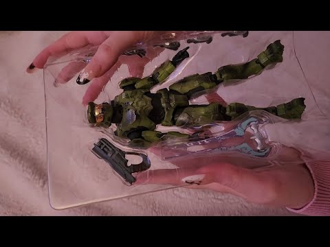 [ASMR] Unboxing Halo's Master Chief Spartan Collection 🚀💤