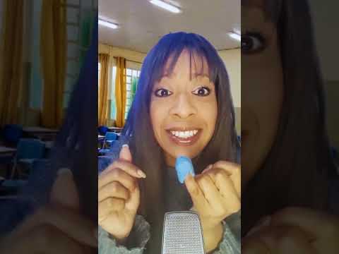 POV: A COLEGA DE AULA QUE COME MELECA #shorts #asmr