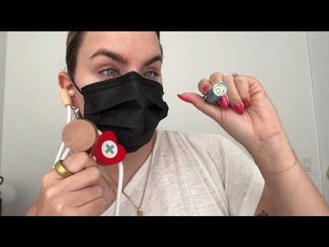 ASMR check up on you | light triggers, eye test no talking 