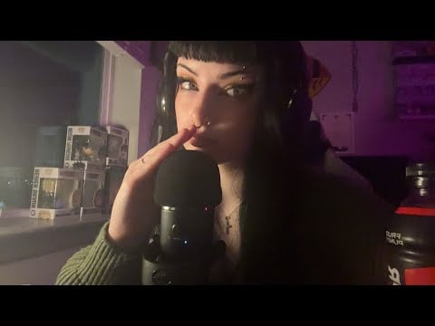 asmr | whisper ramble and taps