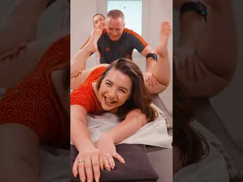 Original Stretching and Back Top Chiropractor for Anna | Fun and Pain Relief #chiropractor