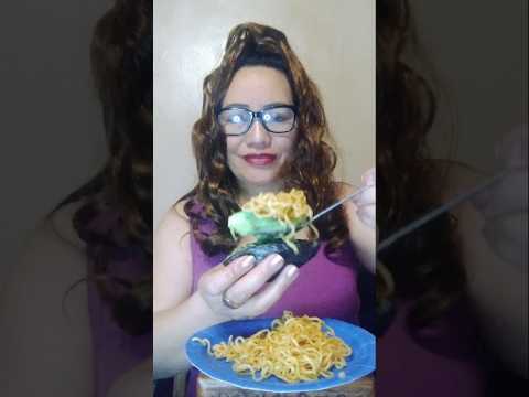 HOW TO EAT AVOCADO #viral #mukbang #shortsfeed #food #eatingshow #everyone #eating #asmr #avocado