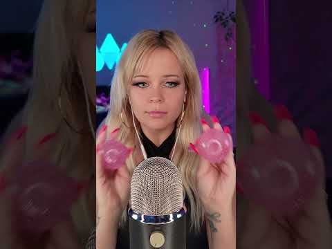 💦 Water Shaking and Mouth Sounds 👄 #asmr #waterglobes #asmrshorts