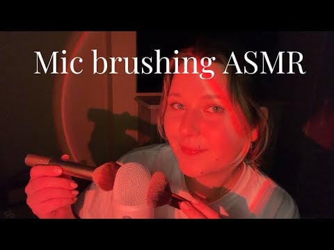 ASMR mic brushing & clicky whisper ramble